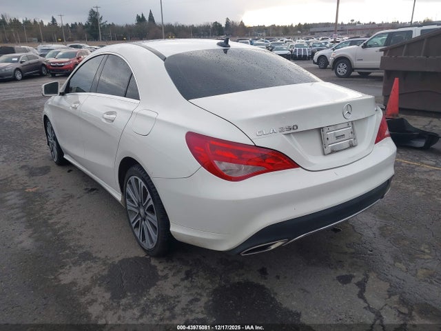 WDDSJ4GB2HN402689 Mercedes-Benz CLA 250 4MATIC