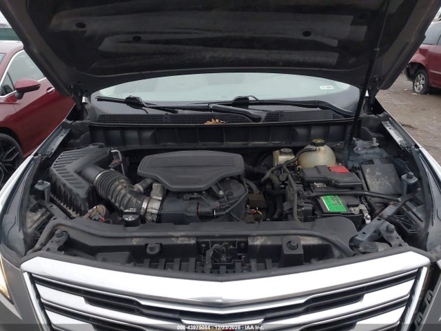 2018 CADILLAC XT5 1GYKNCRS9JZ127093 Photo 9