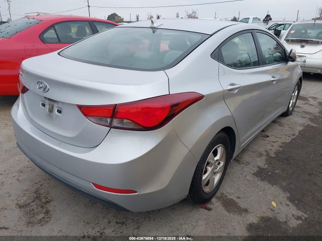 5NPDH4AE0EH512606 Hyundai ELANTRA SE
