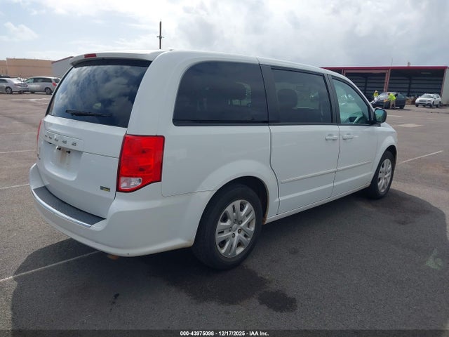 2C4RDGBG7HR789778 Dodge Grand Caravan Se