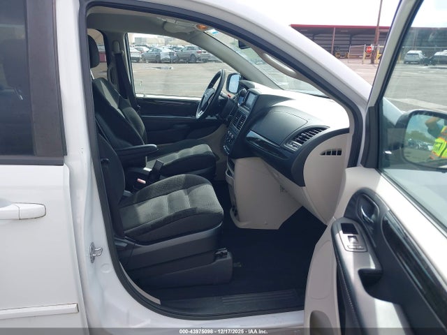 2C4RDGBG7HR789778 Dodge Grand Caravan Se