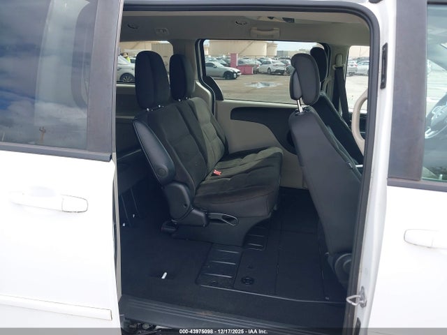 2C4RDGBG7HR789778 Dodge Grand Caravan Se