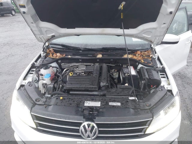 Aukcja sprzedaży 2017 Volkswagen Jetta 1.4t S, vin: 3VW2B7AJ8HM352624, numer aukcji: 43975116