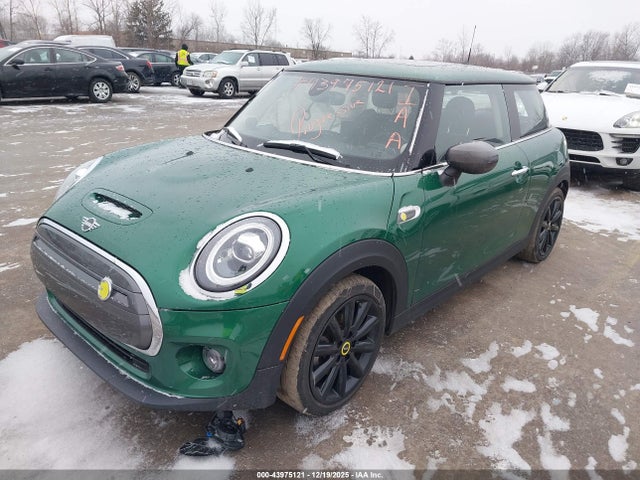 2021 MINI SE HARDTOP WMWXP3C06M2N25708 Photo 1