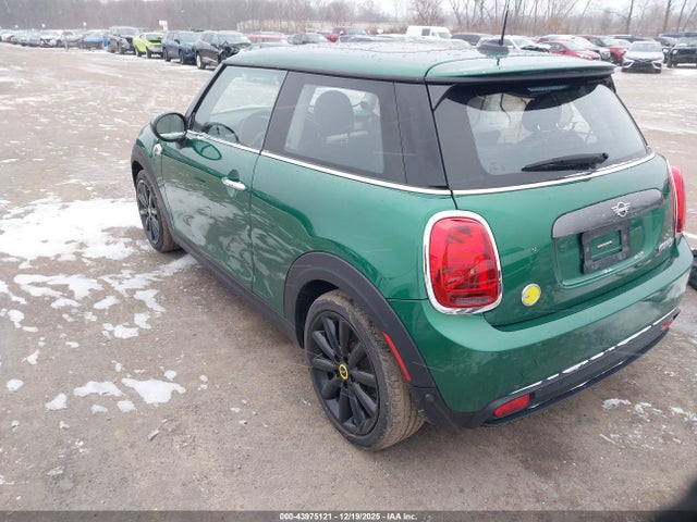 2021 MINI SE HARDTOP WMWXP3C06M2N25708 Photo 2