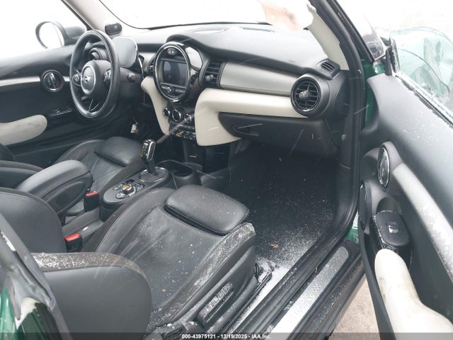 2021 MINI SE HARDTOP WMWXP3C06M2N25708 Photo 4