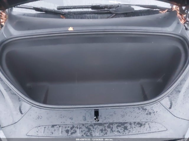 2025 TESLA MODEL X 7SAXCDE53SF469804 Photo 9