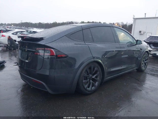 2025 TESLA MODEL X 7SAXCDE53SF469804 Photo 3
