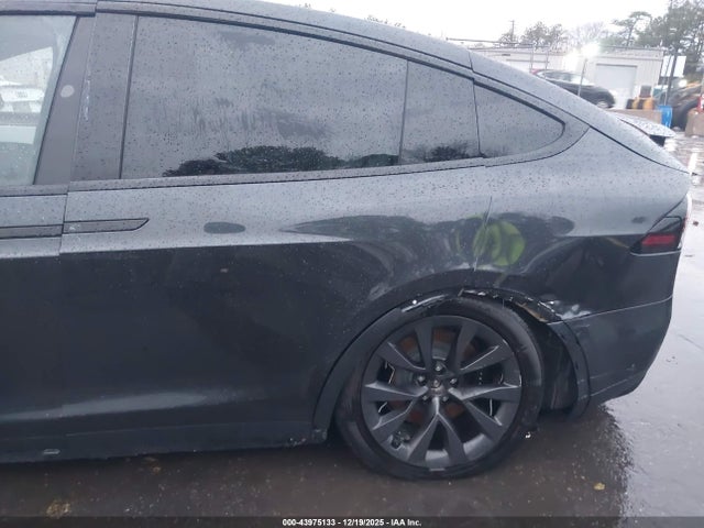 2025 TESLA MODEL X 7SAXCDE53SF469804 Photo 5