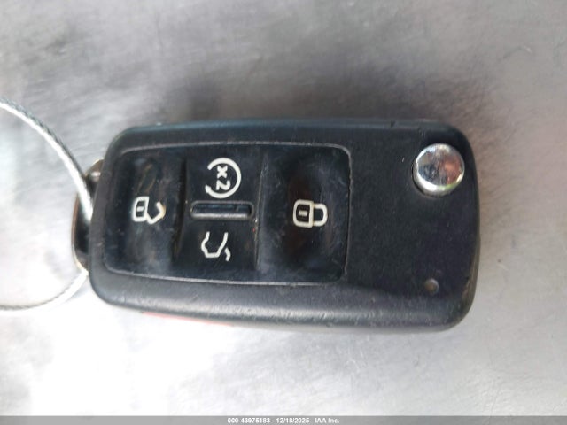 Volkswagen Passat 1.8t Sel Premium 2014 1VWCT7A33EC044132 Image 11