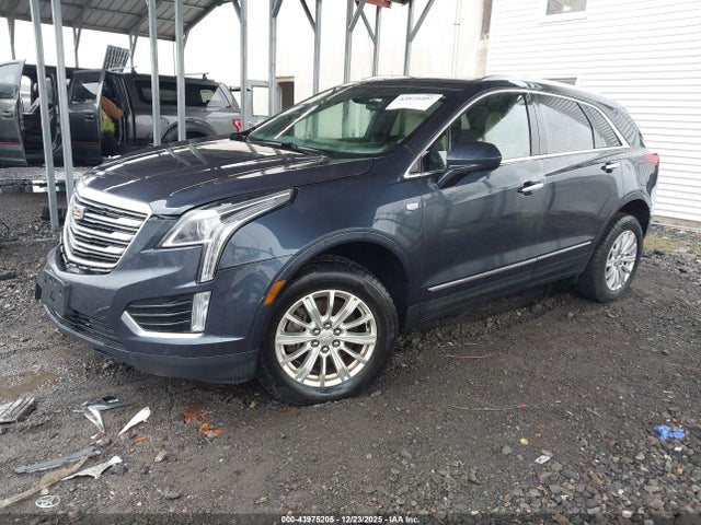 2018 CADILLAC XT5 1GYKNARS7JZ125363 Photo 1