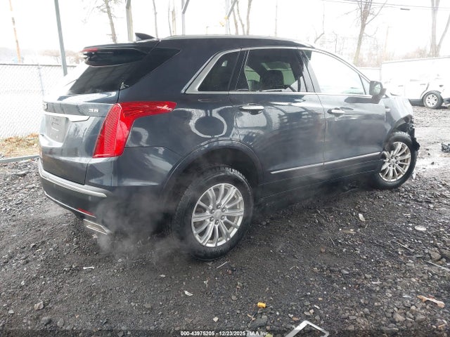 2018 CADILLAC XT5 1GYKNARS7JZ125363 Photo 3