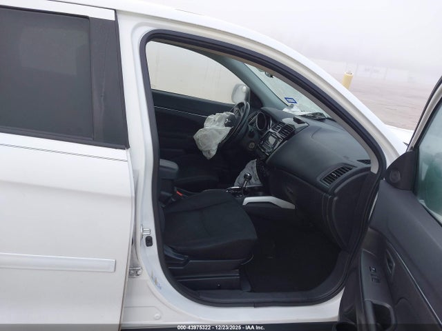 2014 MITSUBISHI OUTLANDER SPORT 4A4AP3AU6EE019691 Photo 4