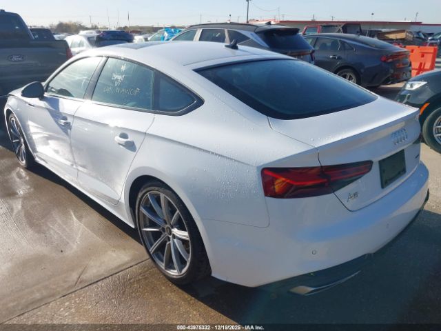 2025 AUDI A5 SPORTBACK WAUDACF55SA006261 Photo 2