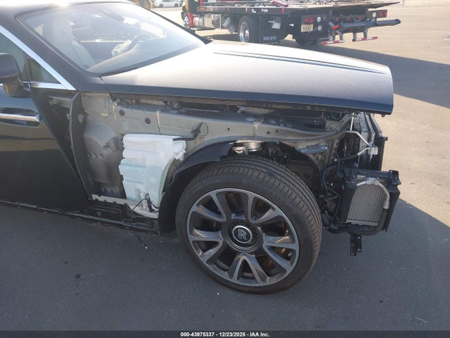 Rolls-Royce Wraith 2018 SCA665C57JUX87057 Image 20