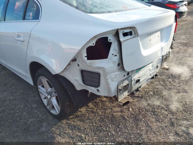2015 VOLVO S60 YV1612TK7F1345460 Photo 5