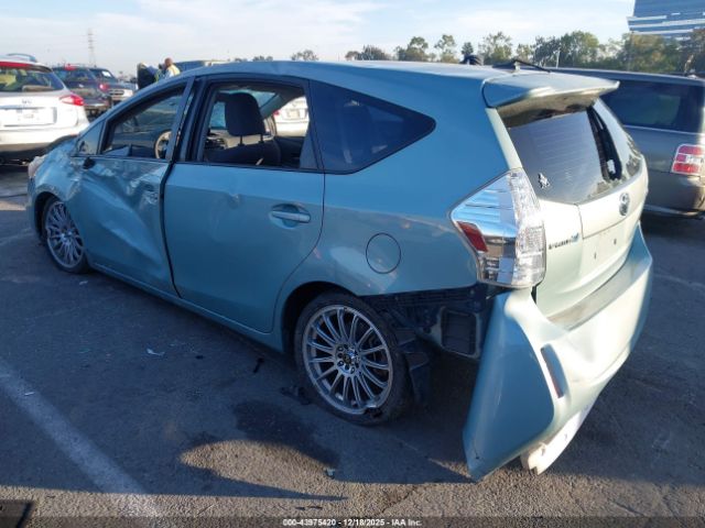 2013 TOYOTA PRIUS V JTDZN3EU6D3215005 Photo 2