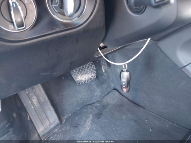 2018 PORSCHE MACAN WP1AA2A55JLB17210 Photo 10