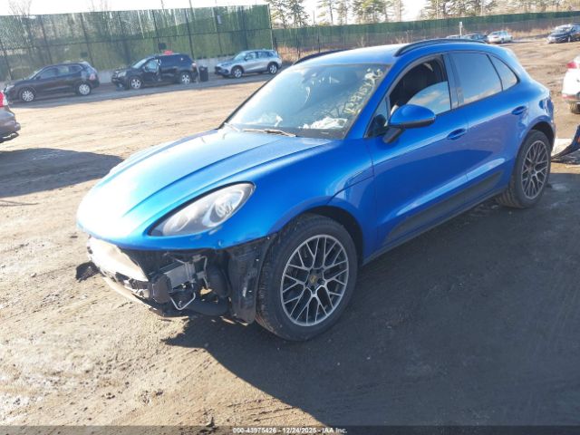 2018 PORSCHE MACAN WP1AA2A55JLB17210 Photo 1