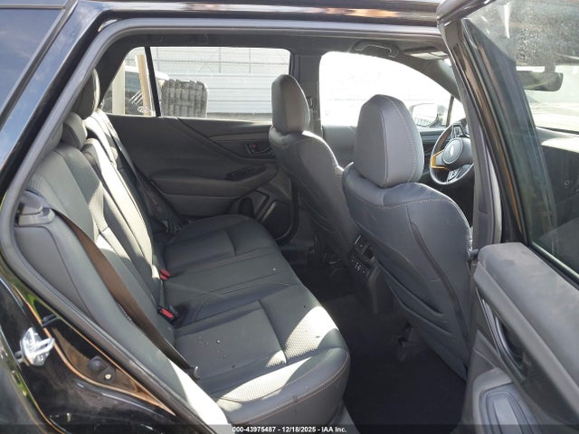 4S4BTGSD8R3162894 Subaru Outback Wilderness