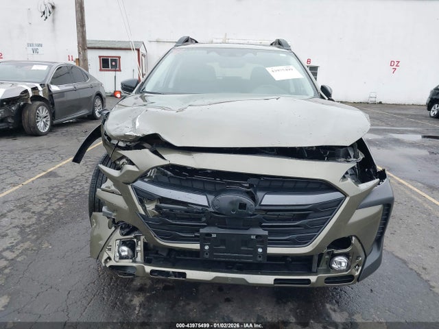 4S4BTANC8S3182763 Subaru Outback Limited