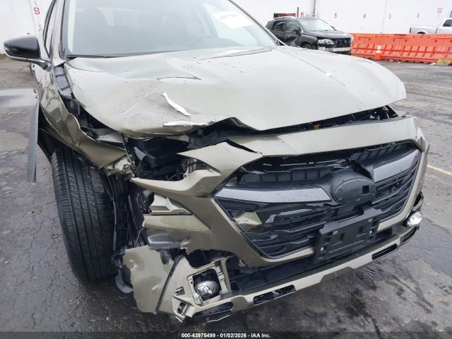 4S4BTANC8S3182763 Subaru Outback Limited