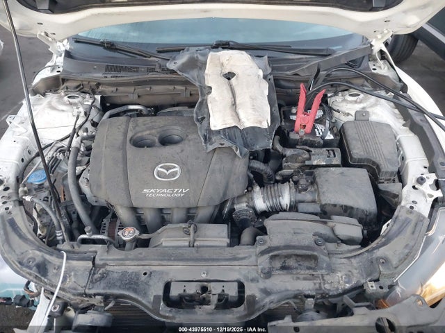 JM1GL1V56H1155187 Mazda Mazda6 Touring