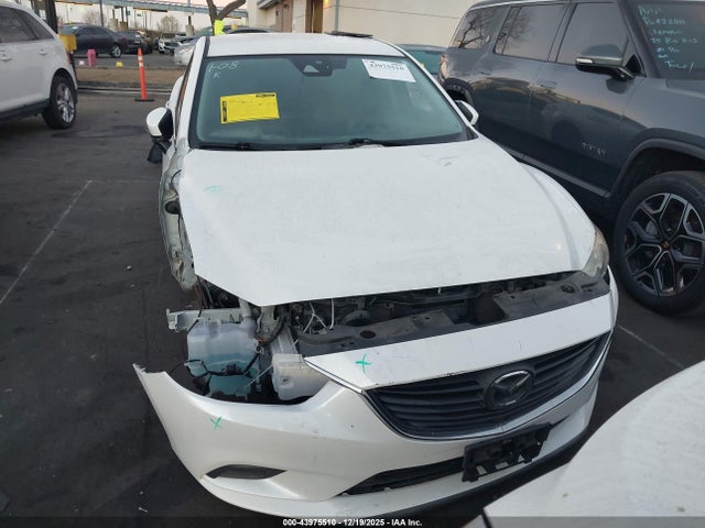 JM1GL1V56H1155187 Mazda Mazda6 Touring