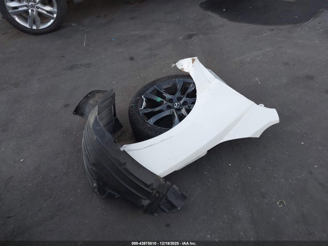 JM1GL1V56H1155187 Mazda Mazda6 Touring