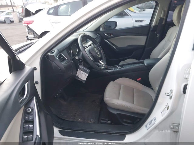 JM1GL1V56H1155187 Mazda Mazda6 Touring