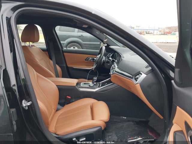 2022 BMW 330I 3MW5R7J03N8C31925 Photo 4