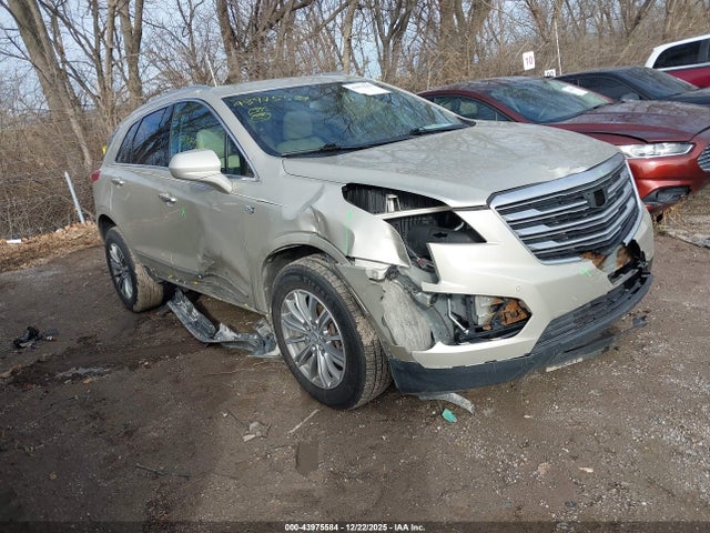 2017 CADILLAC XT5 1GYKNBRS5HZ139889 Photo 0