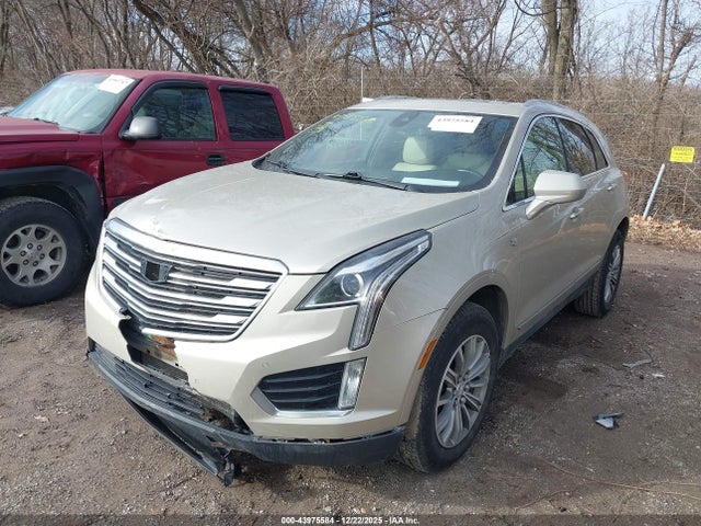 2017 CADILLAC XT5 1GYKNBRS5HZ139889 Photo 1
