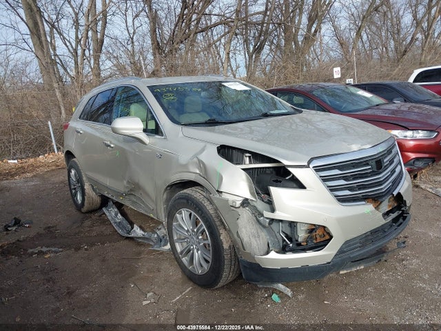 2017 CADILLAC XT5 1GYKNBRS5HZ139889 Photo 5