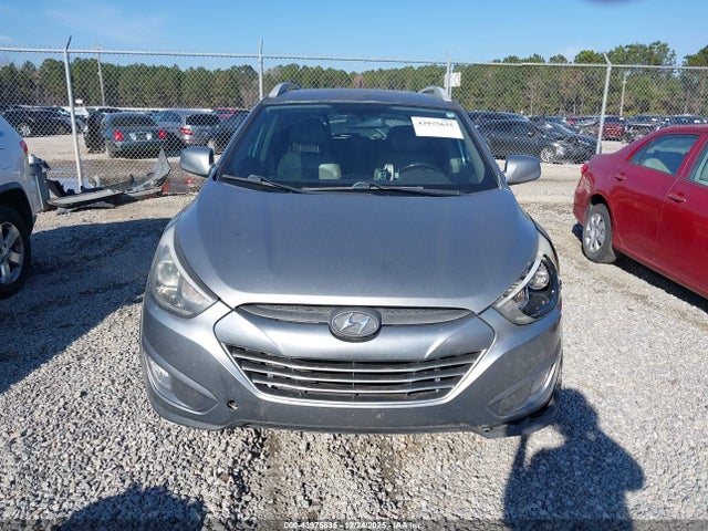 KM8JU3AG8FU012688 Hyundai TUCSON SE