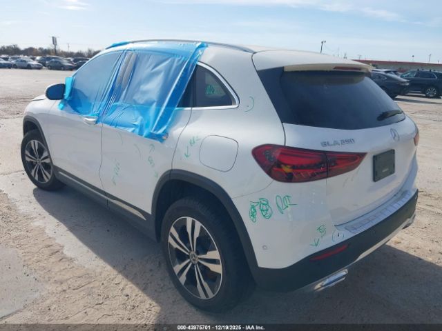 2025 MERCEDES-BENZ GLA 250 W1N4N4GB8SJ639928 Photo 2