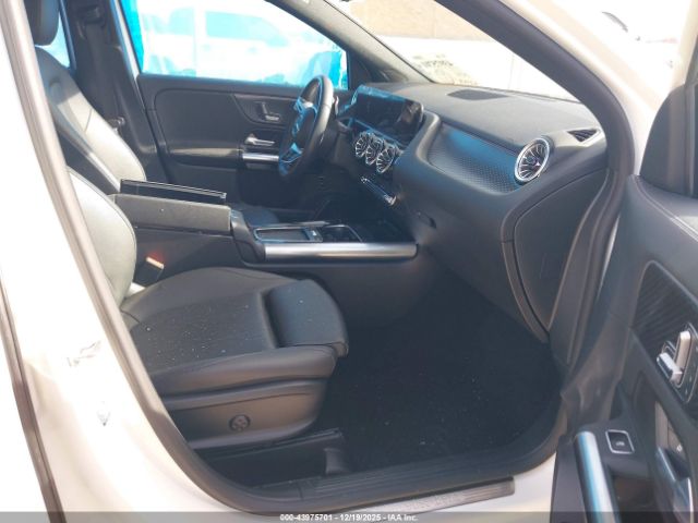 2025 MERCEDES-BENZ GLA 250 W1N4N4GB8SJ639928 Photo 4