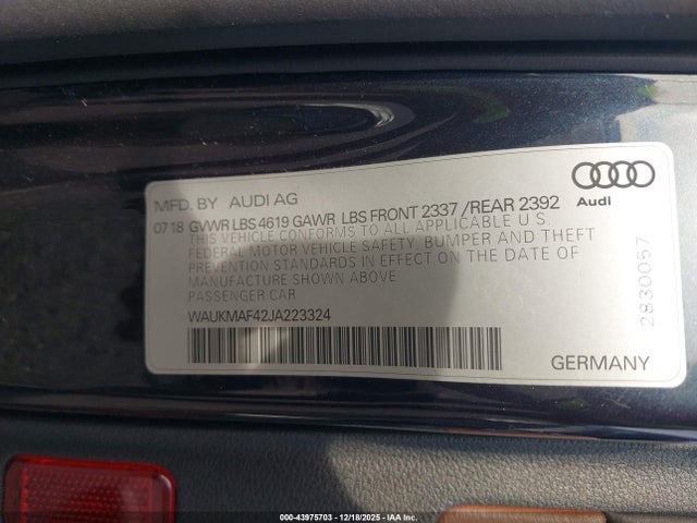 2018 AUDI A4 WAUKMAF42JA223324 Photo 8