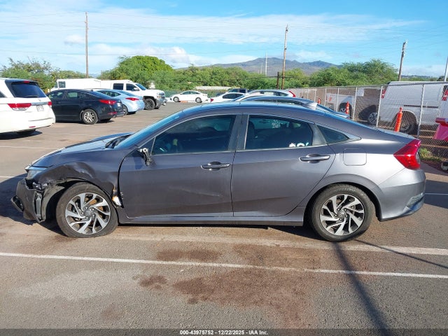 Honda CIVIC EX 2017 19XFC2F75HE010754 Image 15