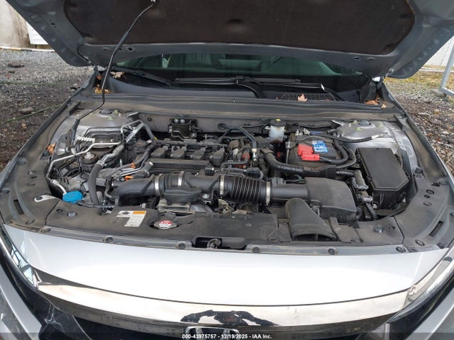 43975757 :رقم المزاد ، 1HGCV1F43NA114608 vin ، 2022 Honda Accord Sport Special Edition مزاد بيع
