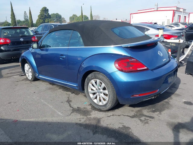 3VW5DAAT0JM515018 Volkswagen Beetle 2.0t Coast/2.0t S/2.0t Se