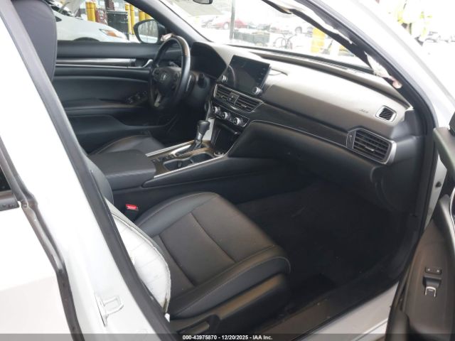 2022 HONDA ACCORD 1HGCV1F31NA101203 Photo 4