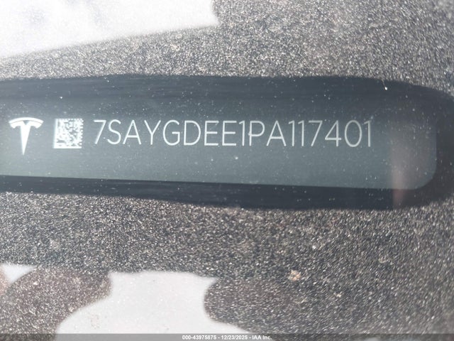 2023 TESLA MODEL Y 7SAYGDEE1PA117401 Photo 8