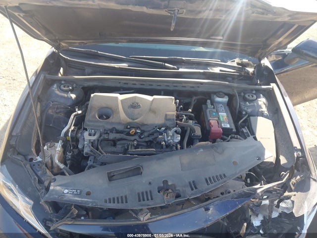 Продажа на аукционе авто 2021 Toyota Camry Le, vin: 4T1C11AKXMU523889, номер лота: 43975900