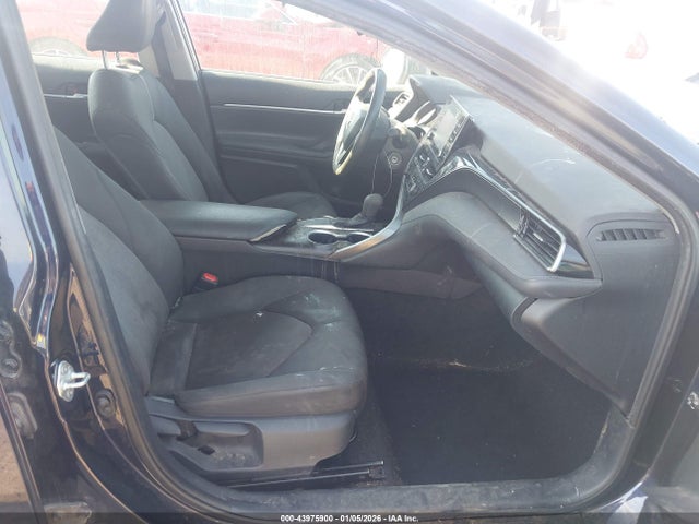 Продажа на аукционе авто 2021 Toyota Camry Le, vin: 4T1C11AKXMU523889, номер лота: 43975900