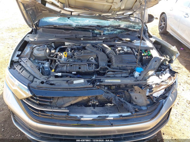 Aukcja sprzedaży 2024 Volkswagen Jetta 1.5t Sport, vin: 3VWBM7BU3RM056222, numer aukcji: 43975903