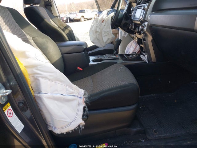 JTEBU5JR3K5661126 Toyota 4RUNNER SR5