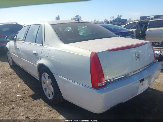 2007 CADILLAC DTS 1G6KD57Y67U150254 Photo 2
