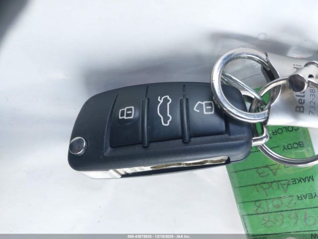 2018 AUDI A3 WAUB8GFF6J1007176 Photo 10