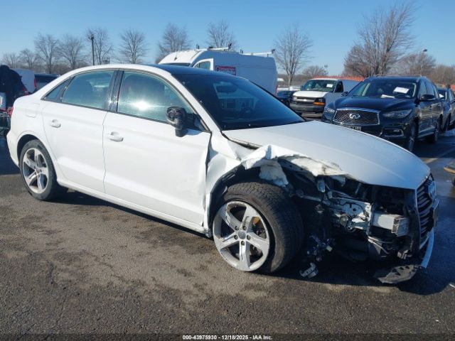 2018 AUDI A3 WAUB8GFF6J1007176 Photo 5